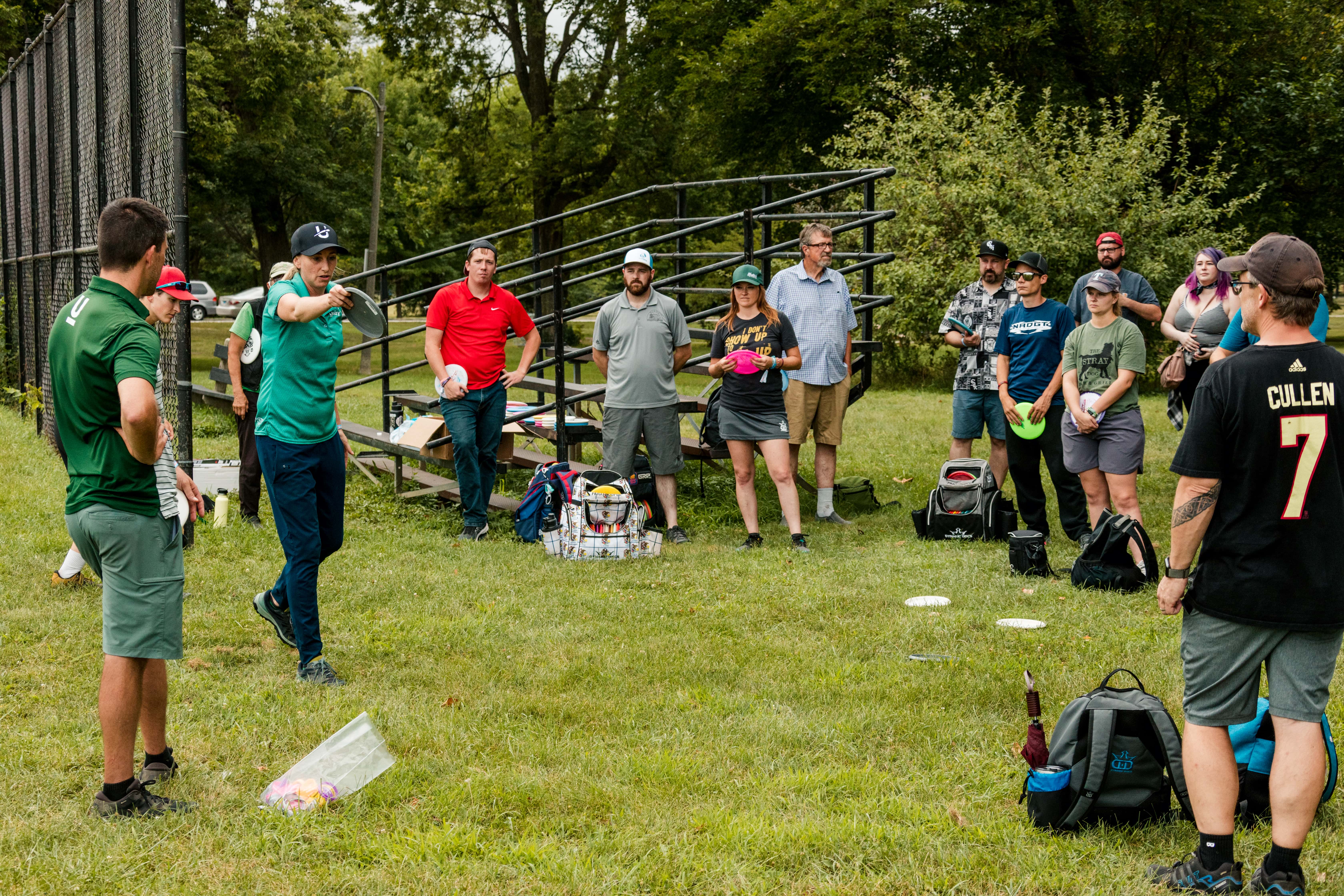 Uplay teaching disc golf during the Chicago Disc Golf Expo in August 2021